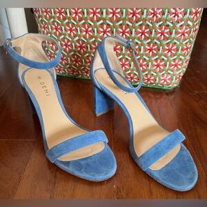 M. Gemi heeled blue suede sandals, size 7